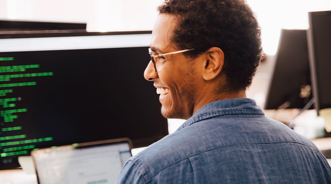 Simplemente cree políticas en su NGFW para lograr el control total del tráfico